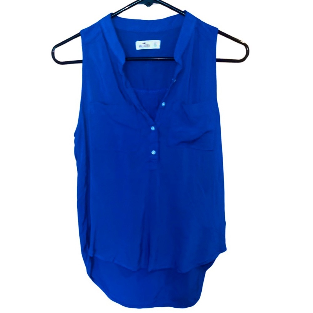 lightweight sleeveless blue button down tank | hollister | size xs